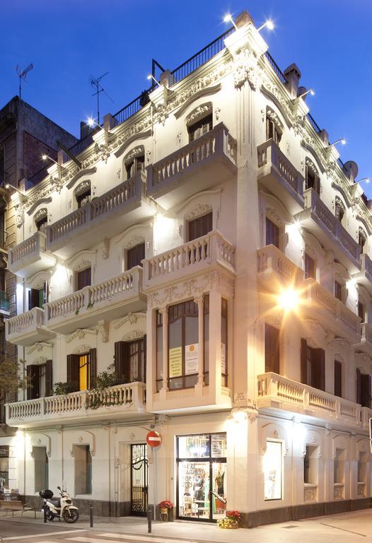 Click&Flat Seneca Suites Барселона Экстерьер фото