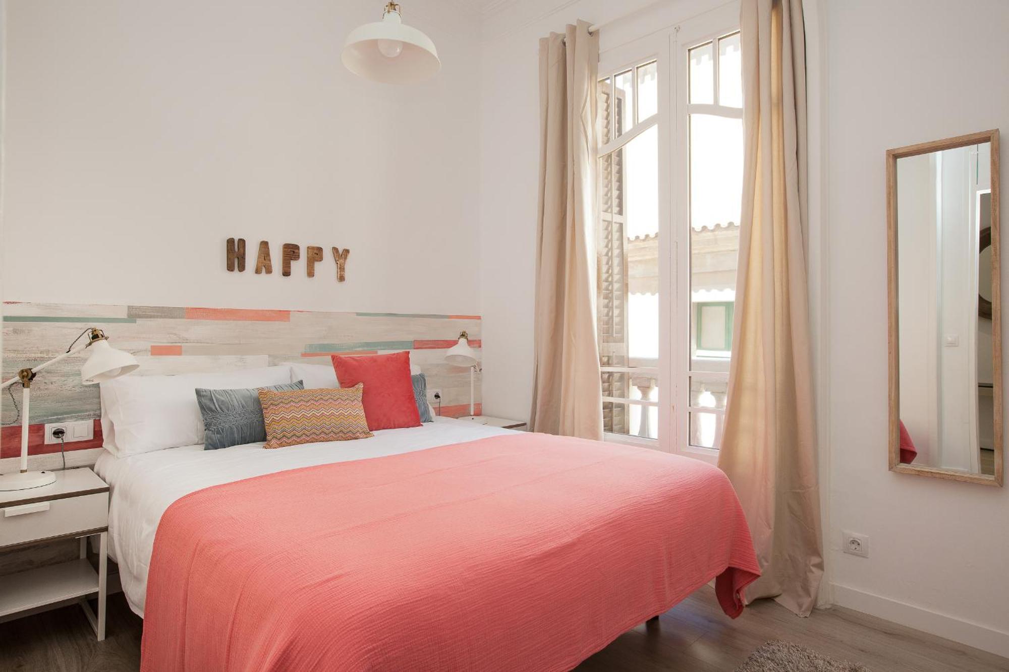 Click&Flat Seneca Suites Барселона Экстерьер фото