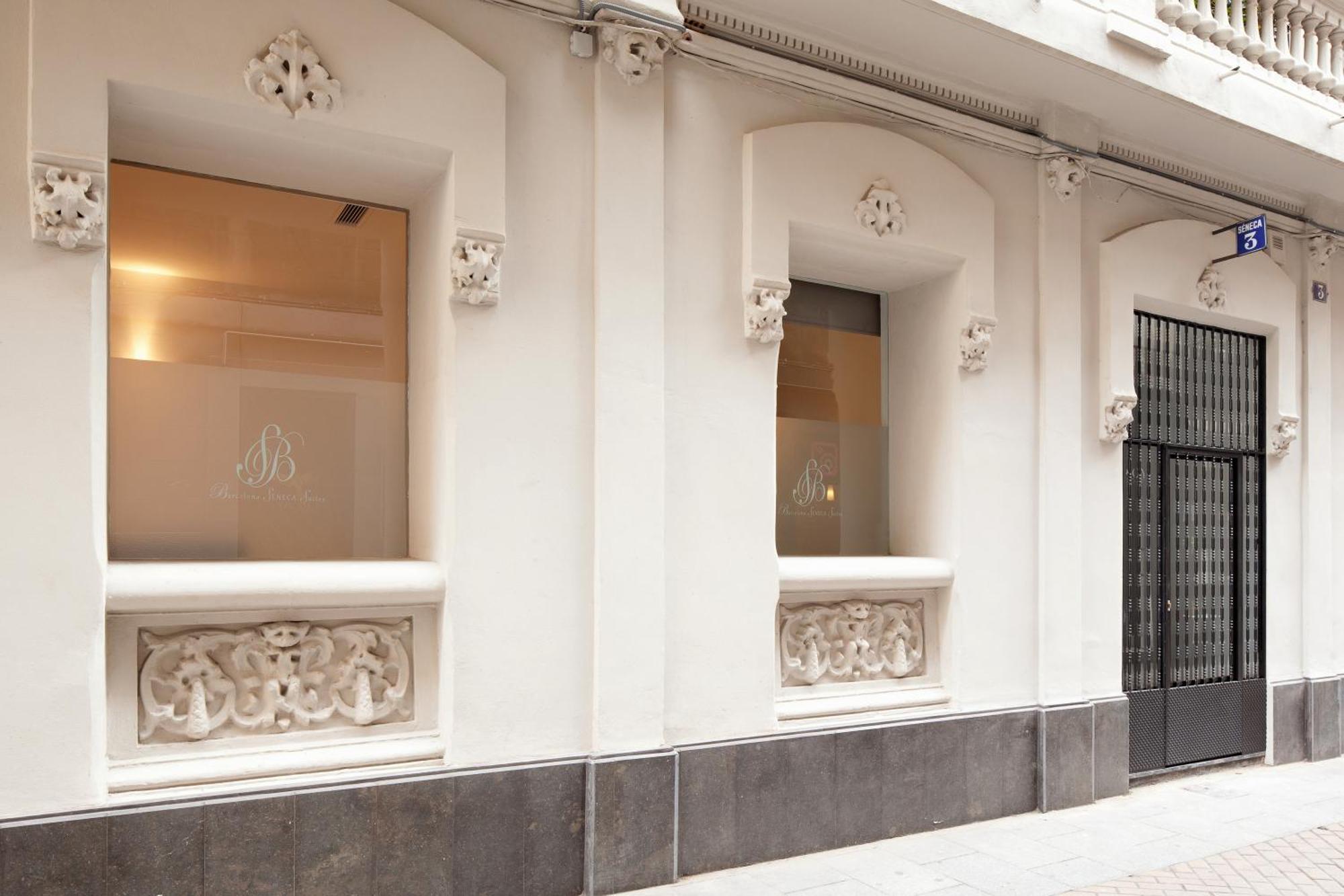 Click&Flat Seneca Suites Барселона Номер фото